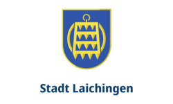 Logo der Stadt Laichingen. Eine goldene Egge auf blauem Hintergrund und die Wort "Stadt Laichingen" darunter